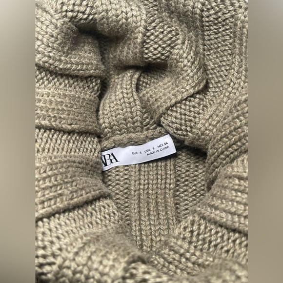 ZARA OVERSIZED FOLD OVER TURTLENECK CHUNKY KNIT SWEATER OLIVE GREEN FLARE SMALL - Picture 5 of 6